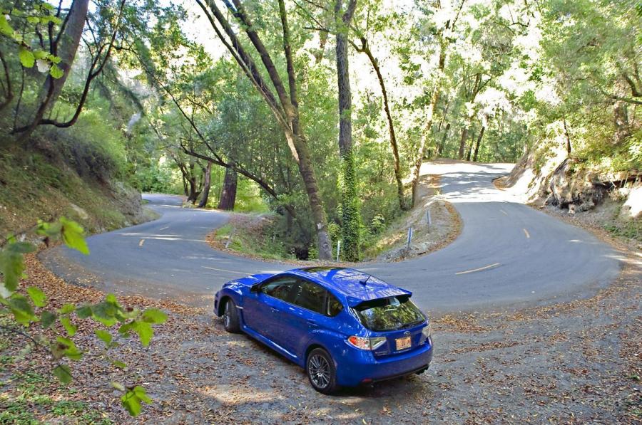  Subaru Impreza WRX 2011 года  (фото 4 из 39)